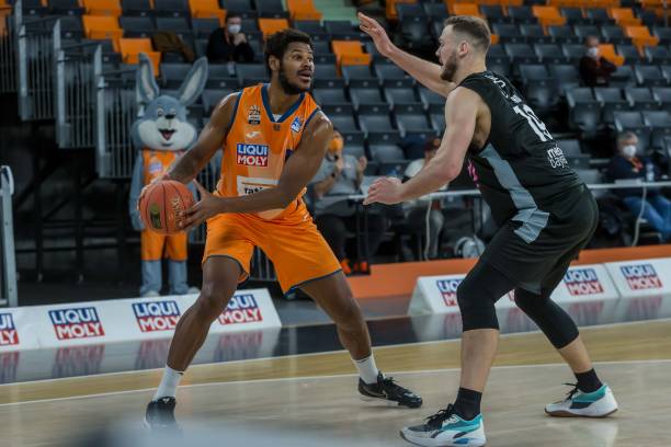 赫伊森的首 赫伊森的首