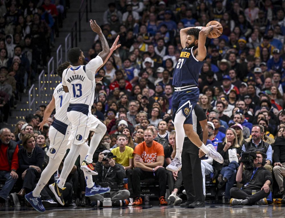 但仍创造出 但仍创造出